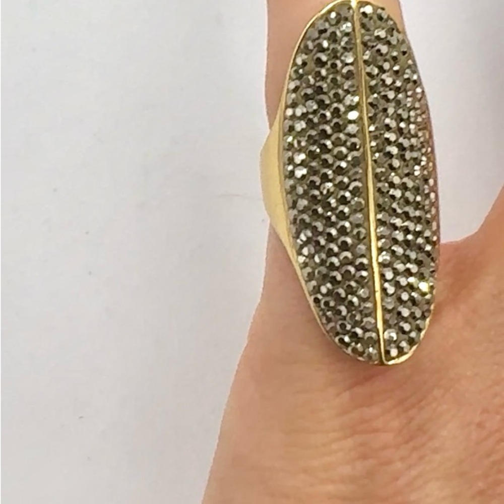 Henri Bendel Tribal Dark Grey Rocks and Gold Ring Size 5.75 - Picture 4 of 10